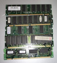 SDRAM mälud